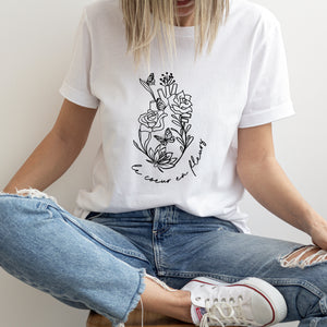 Coeur en fleurs - T-shirt unisexe à col rond